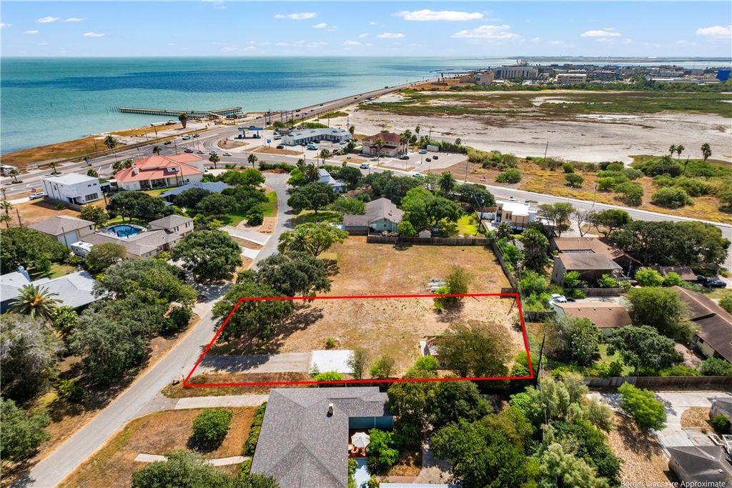 6049 Edgewater Dr, Corpus Christi, TX 78412 — photo 3