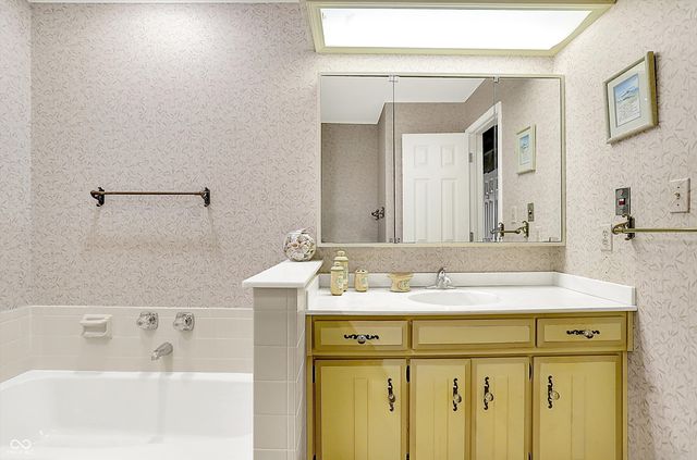 3628 Woodglen Way, Anderson, IN 46011