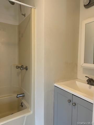 17 West 2, Warwick, NY 10990