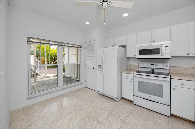 14880 SHIPWATCH TRACE 1914, Largo, FL 33774