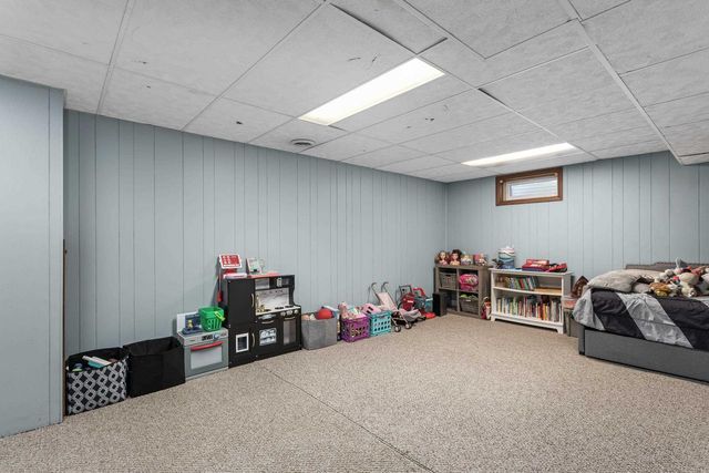 2511 Wesley Avenue, Janesville, WI 53545
