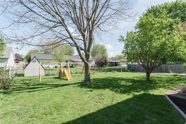 2511 Wesley Avenue, Janesville, WI 53545