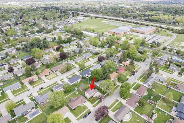 2511 Wesley Avenue, Janesville, WI 53545