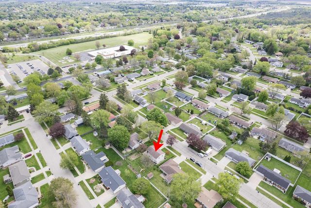 2511 Wesley Avenue, Janesville, WI 53545