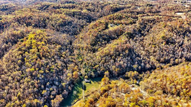 0 Rock House Hollow Road, Westmoreland, TN 37186