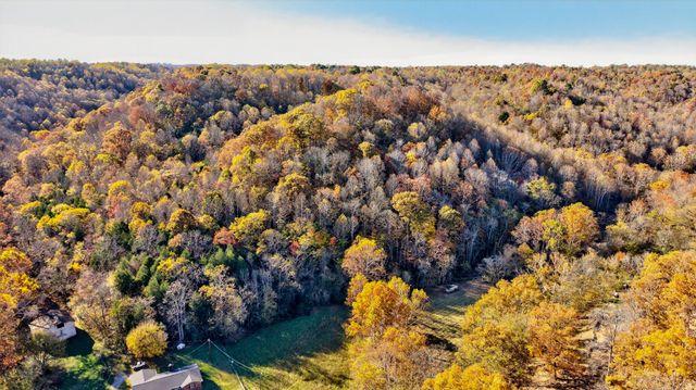 0 Rock House Hollow Road, Westmoreland, TN 37186