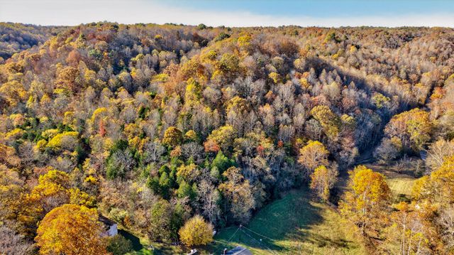 0 Rock House Hollow Road, Westmoreland, TN 37186