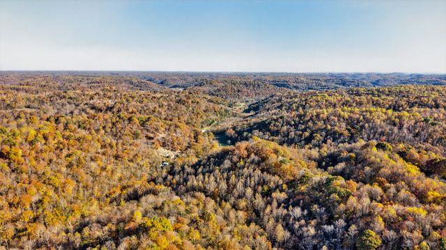 0 Rock House Hollow Road, Westmoreland, TN 37186