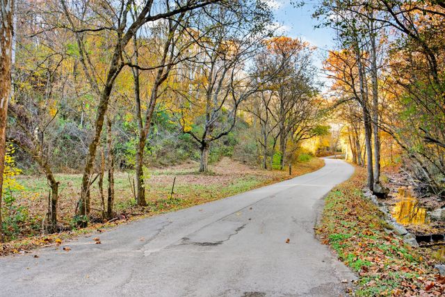 0 Rock House Hollow Road, Westmoreland, TN 37186