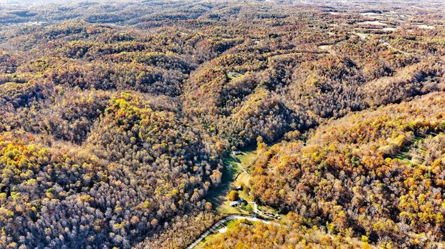 0 Rock House Hollow Road, Westmoreland, TN 37186