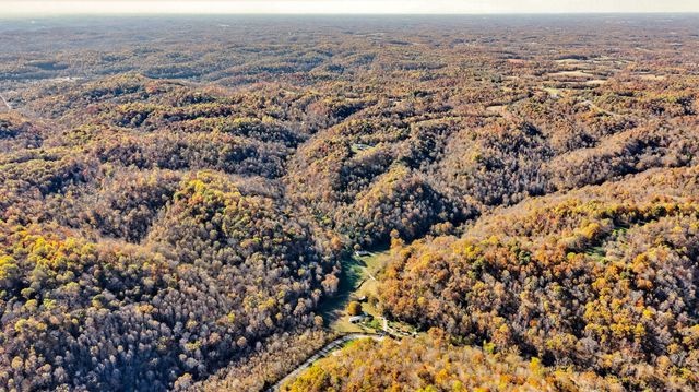 0 Rock House Hollow Road, Westmoreland, TN 37186