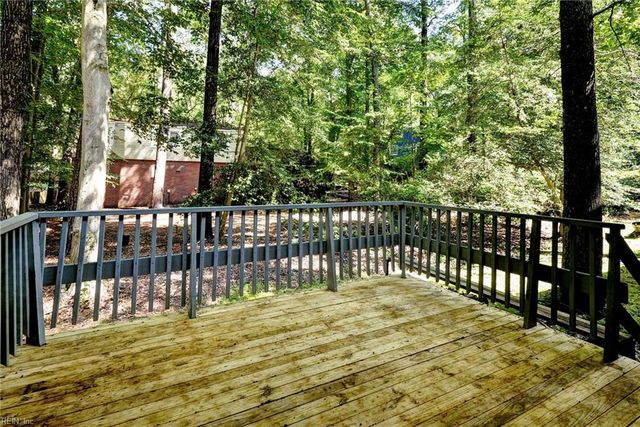 17 Autumn E, Williamsburg, VA 23188