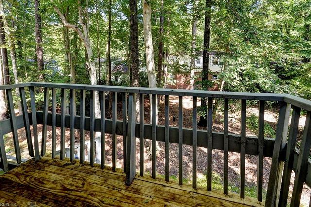 17 Autumn E, Williamsburg, VA 23188