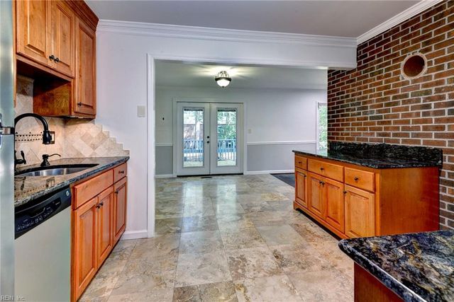 17 Autumn E, Williamsburg, VA 23188