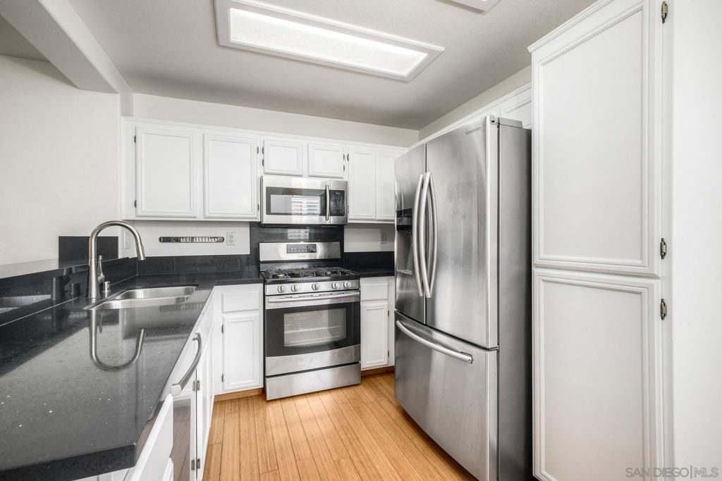 Image 12 of property listing at 10242 Wateridge Cir 197, San Diego, CA 92121