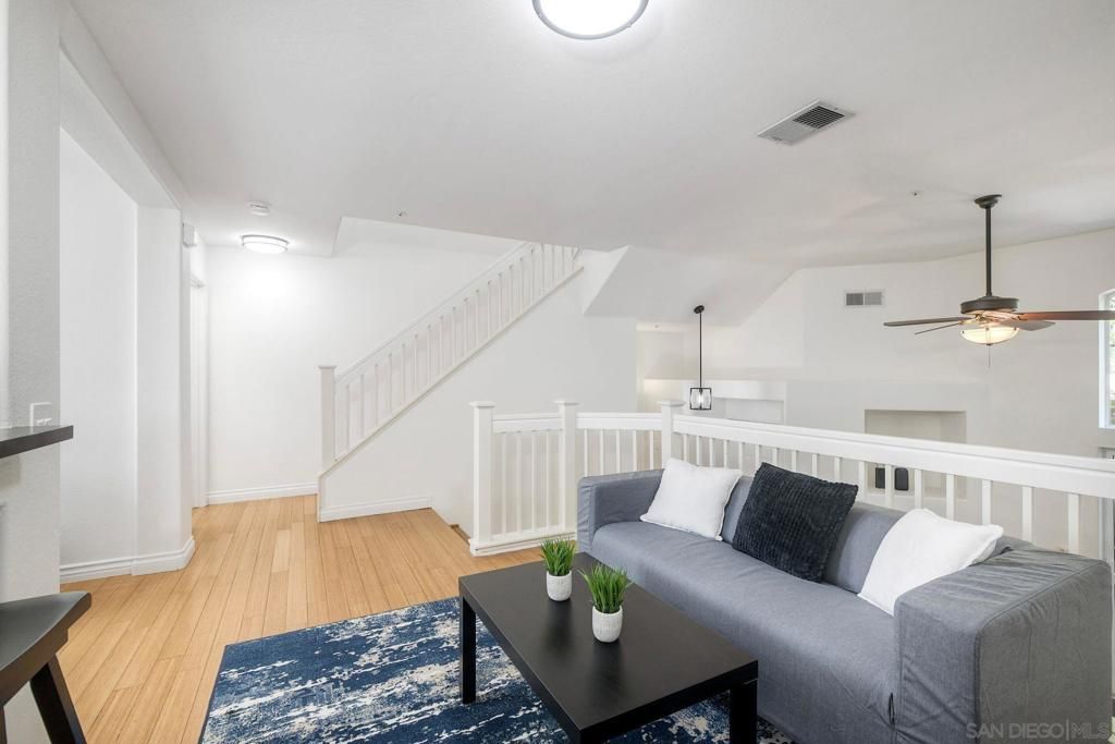 Image 9 of property listing at 10242 Wateridge Cir 197, San Diego, CA 92121