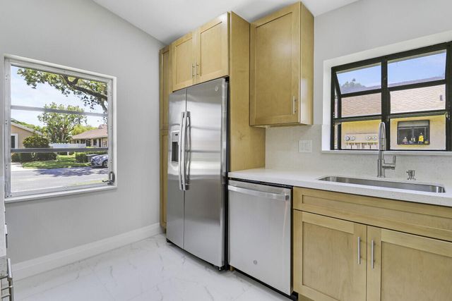 8157 Springtree Road, Boca Raton, FL 33496