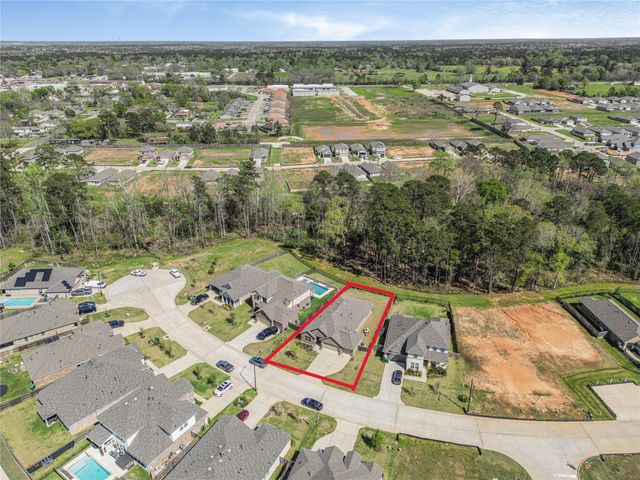 725 Ivory Creek Court, Willis, TX 77378