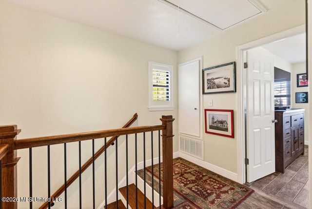 255 E Scenic Drive, G, Pass Christian, MS 39571