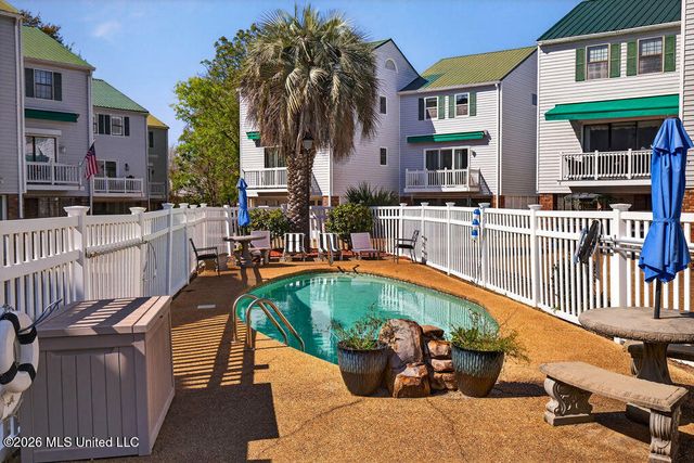 255 E Scenic Drive, G, Pass Christian, MS 39571