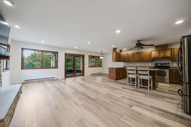 360 W Columbus Street, Lithopolis, OH 43136