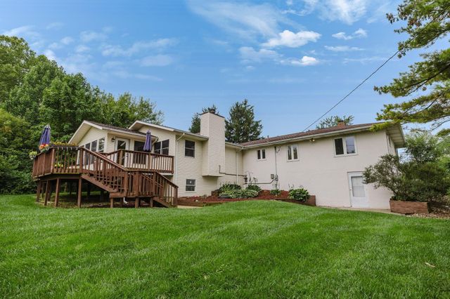 360 W Columbus Street, Lithopolis, OH 43136