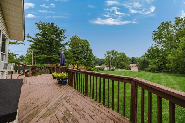 360 W Columbus Street, Lithopolis, OH 43136