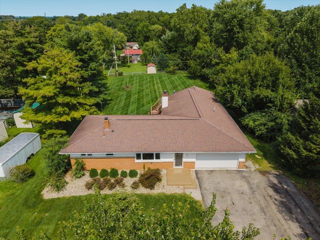 360 W Columbus Street, Lithopolis, OH 43136