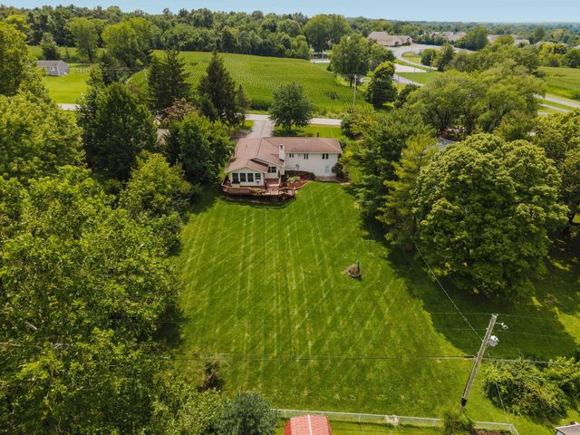 360 W Columbus Street, Lithopolis, OH 43136