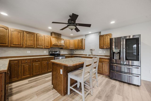 360 W Columbus Street, Lithopolis, OH 43136