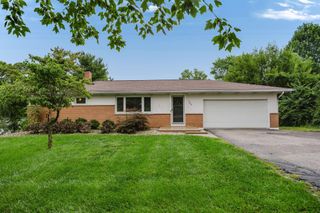 360 W Columbus Street, Lithopolis, OH 43136
