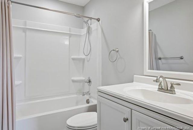 2448 Saltwood Road, Fayetteville, NC 28306