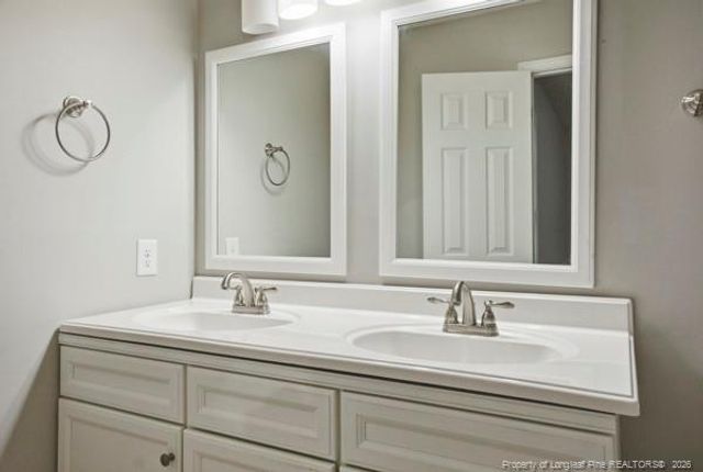 2448 Saltwood Road, Fayetteville, NC 28306