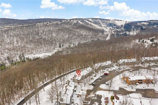 4407 SWISS MOUNTAIN, Seven Springs Resort, PA 15622