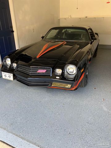 6068 S Gulf Manor Dr, Pensacola, FL 32526