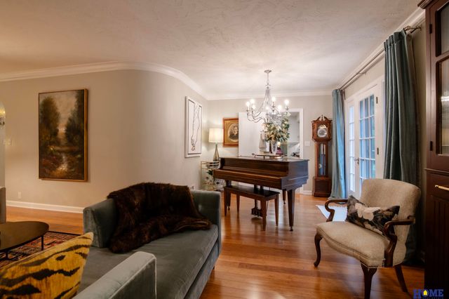 2904 Georgian Court, Lincoln, NE 68502