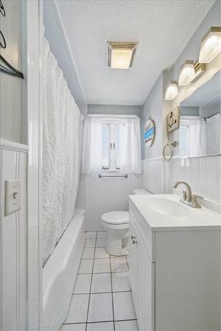 11 Midway Drive, Warwick, RI 02886