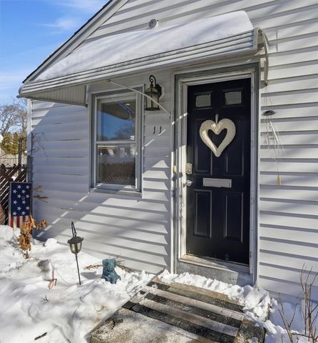 11 Midway Drive, Warwick, RI 02886