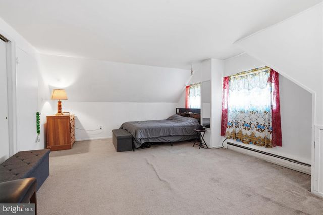 116 HIGHLAND PARK DR, Levittown, PA 19056