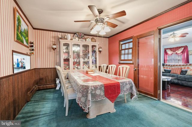 116 HIGHLAND PARK DR, Levittown, PA 19056