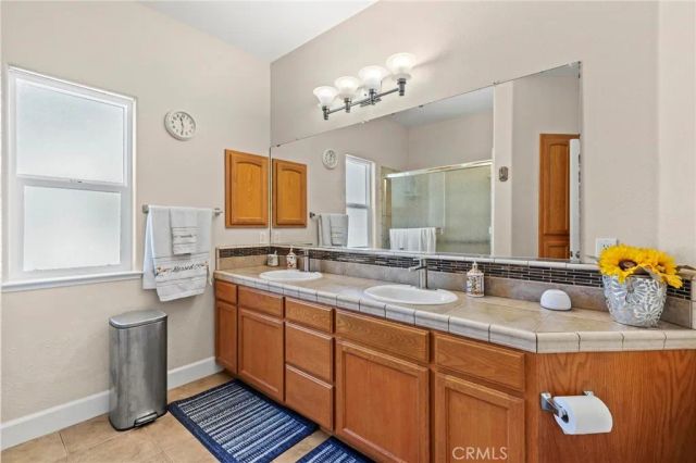 17 Pleasant Oak Lane, Oroville, CA 95966