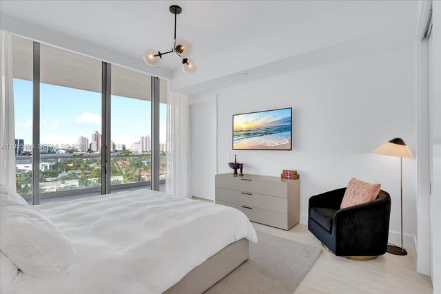 18501 Collins Avenue 704, Sunny Isles Beach, FL 33160