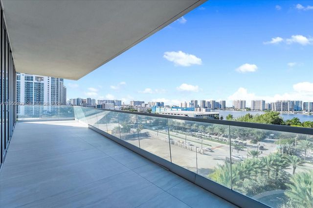 18501 Collins Avenue 704, Sunny Isles Beach, FL 33160