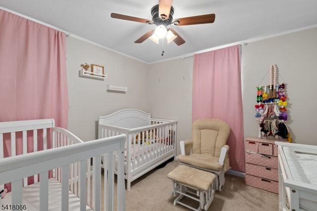 13 Millers Ln, Milltown Boro, NJ 08850