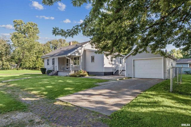 460 W KNOX Street, Galesburg, IL 61401