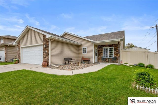 2304 S 19th Street, Council Bluffs, IA 51501