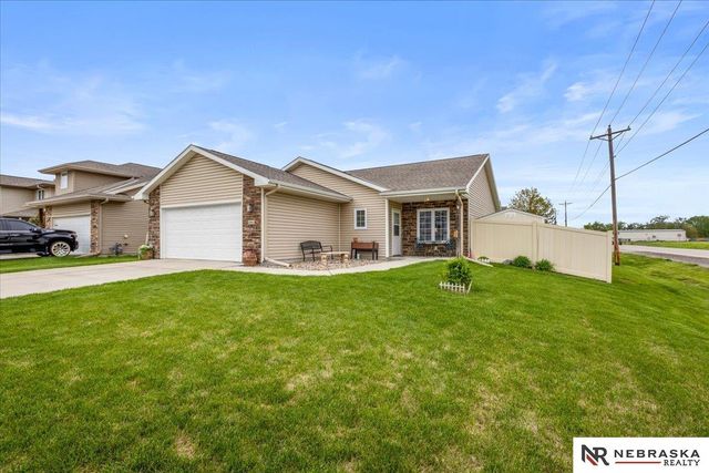 2304 S 19th Street, Council Bluffs, IA 51501