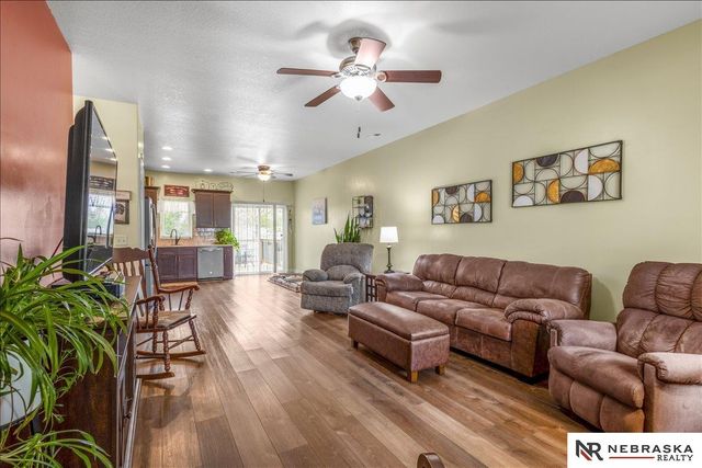 2304 S 19th Street, Council Bluffs, IA 51501