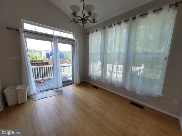 10 BRIDLE CT, Cherry Hill, NJ 08003