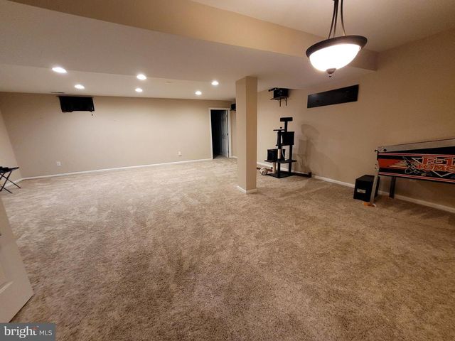 10 BRIDLE CT, Cherry Hill, NJ 08003